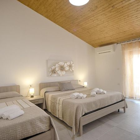 Casa Lucia Hotel Olbia Buitenkant foto