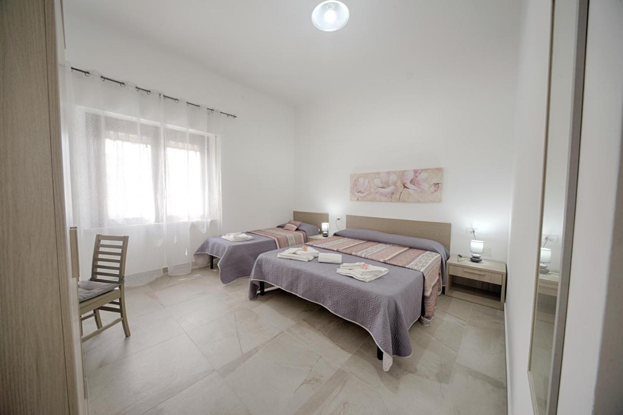 Casa Lucia Hotel Olbia Buitenkant foto