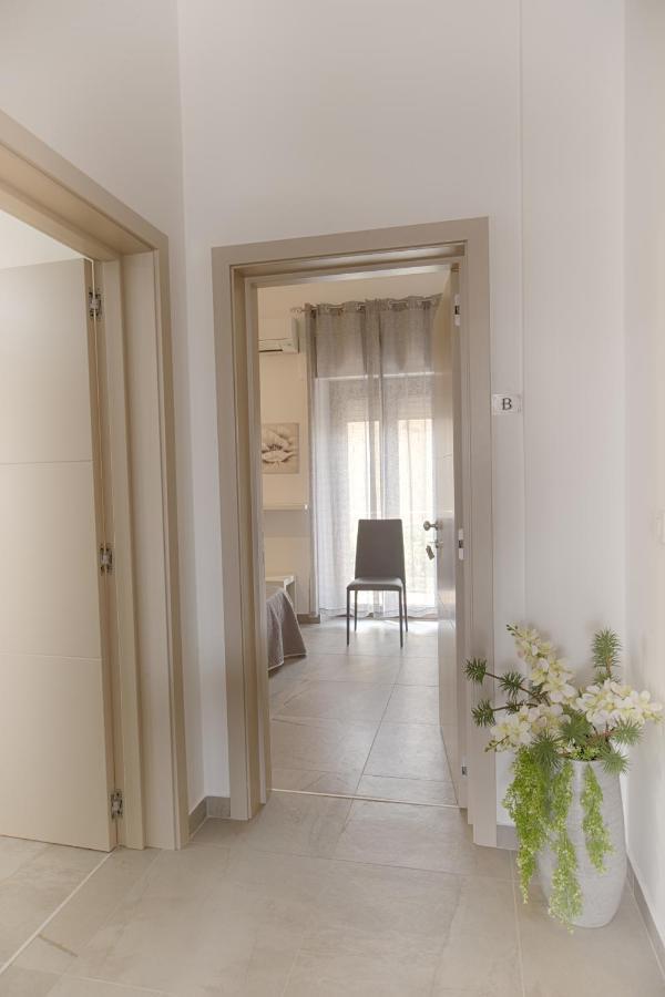 Casa Lucia Hotel Olbia Buitenkant foto
