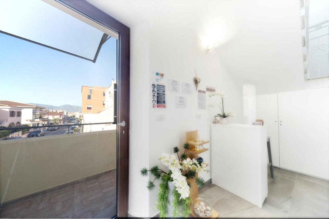 Casa Lucia Hotel Olbia Buitenkant foto