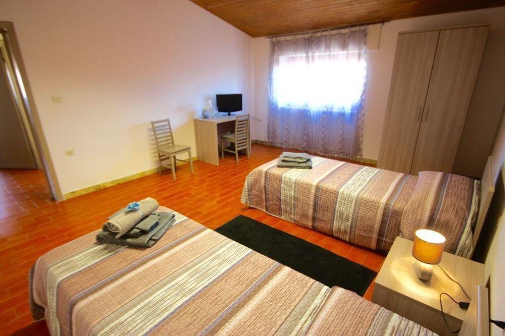 Casa Lucia Hotel Olbia Buitenkant foto