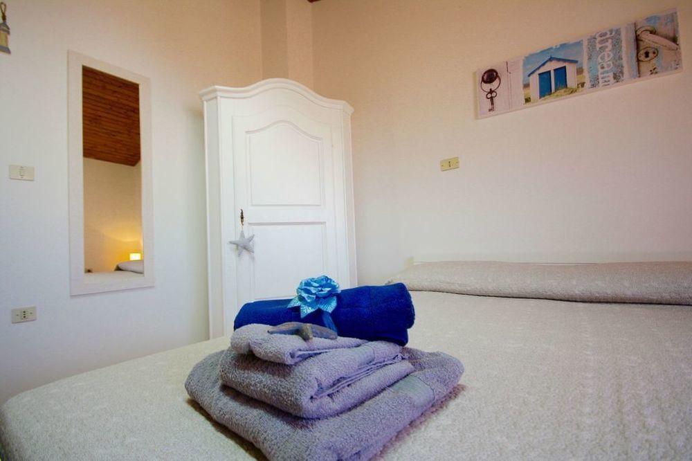 Casa Lucia Hotel Olbia Buitenkant foto